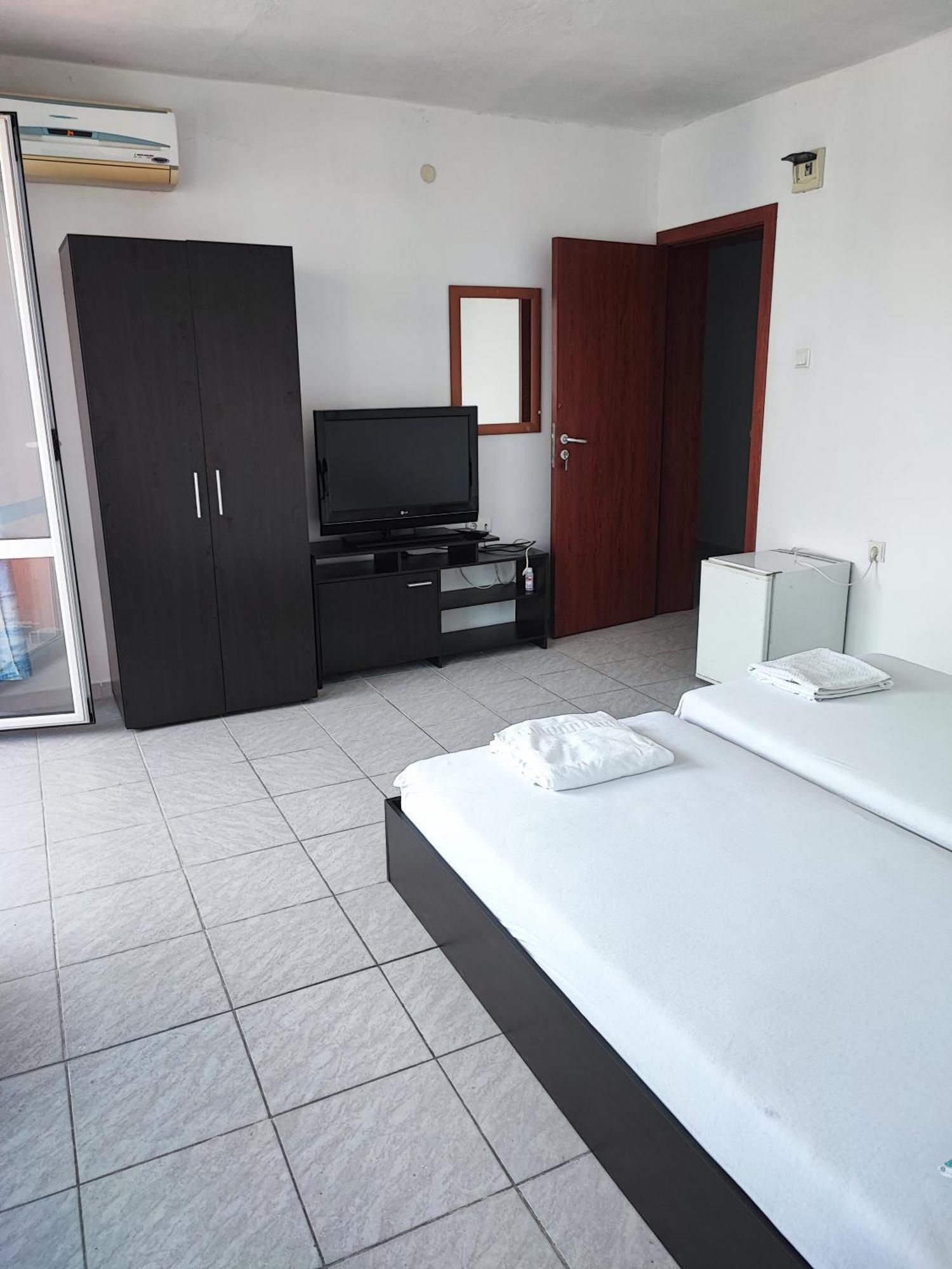 Ferienwohnung Fa Mol Slantschew brjag Exterior foto